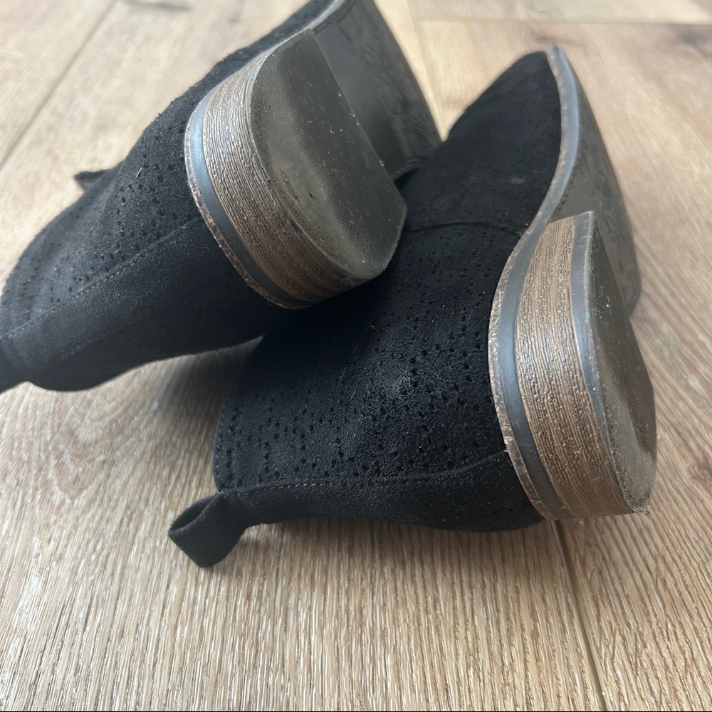 Dr. Scholl’s Women's Rate Booties - Picture 9 of 11